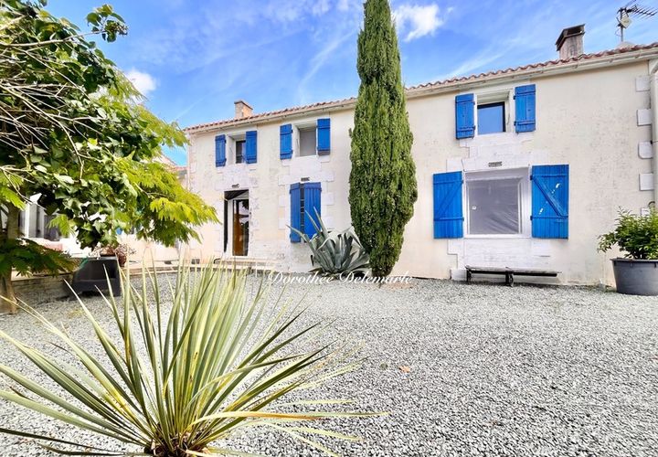 Villa a Migre, Charente-Maritime, Migre - € 336.900 | Ref: 340939388182 - foto 1