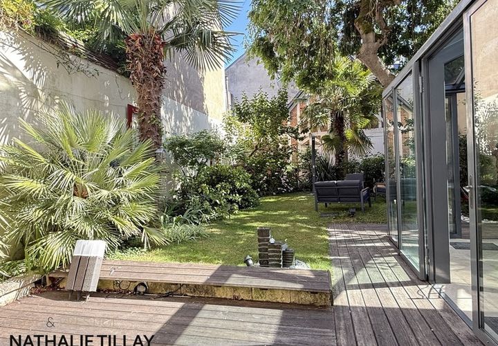 Villa a Orleans, Loiret, Orleans - € 852.800 | Ref: 340936634902 - foto 1