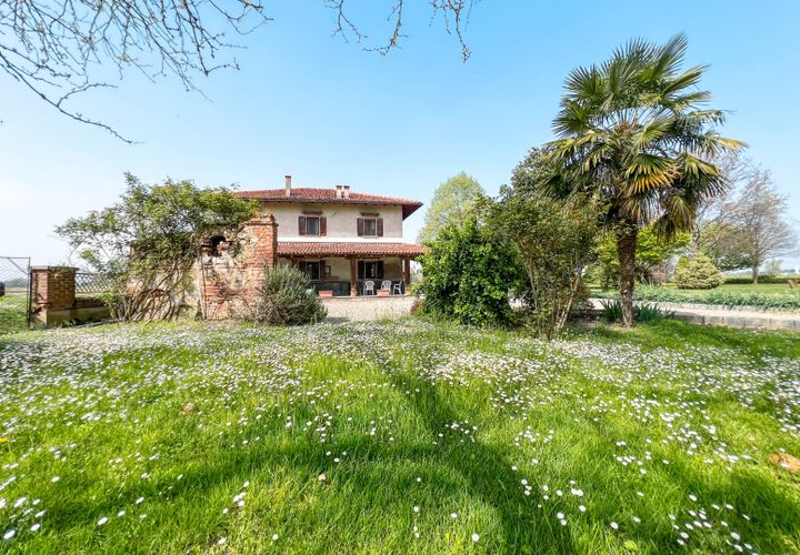Byhus i Recetto, Novara, Recetto - € 400.000 | Ref: T928 - foto 1