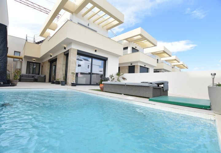 Villa i Altea, Alicante, Altea - € 375.000 | Ref: CLDMLS-44291 - foto 1