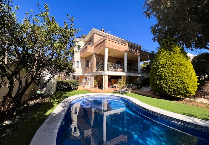 Villa i Altea, Alicante, Altea - € 630.000 | Ref: CLDMLS-13829 - foto 1