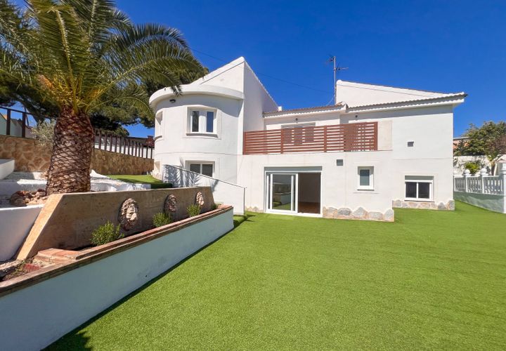 Villa i Altea, Alicante, Altea - € 665.000 | Ref: CLDMLS-92643 - foto 1