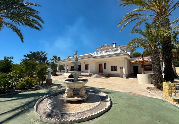 Villa i Altea, Alicante, Altea - € 699.900 | Ref: CLDMLS-72090 - foto 1