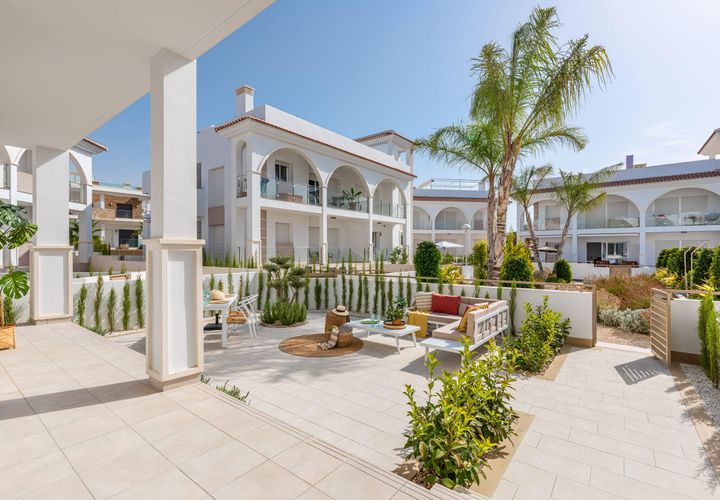 Bungalow i Rojales, Alicante, Rojales - € 415.000 | Ref: 25061024-02/10701 - foto 1