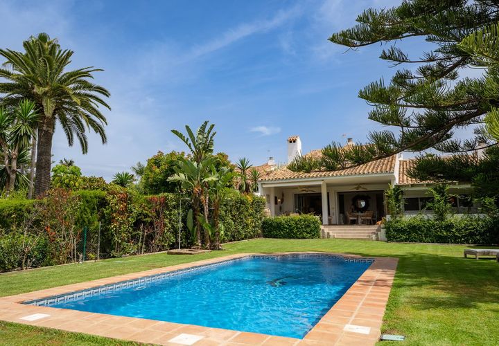Villa a Guadalmina, Malaga, Guadalmina - € 7.500/mes | Ref: R5423524 - foto 1