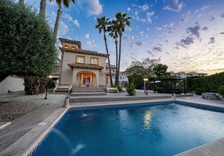 Villa i Playa Flamenca, Alicante, Playa Flamenca - € 529.900 | Ref: 13912 - foto 1