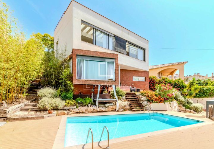 Haus in Sitges, Barcelona, Sitges - € 1.250.000 | Ref: SIT3150 - Foto 1