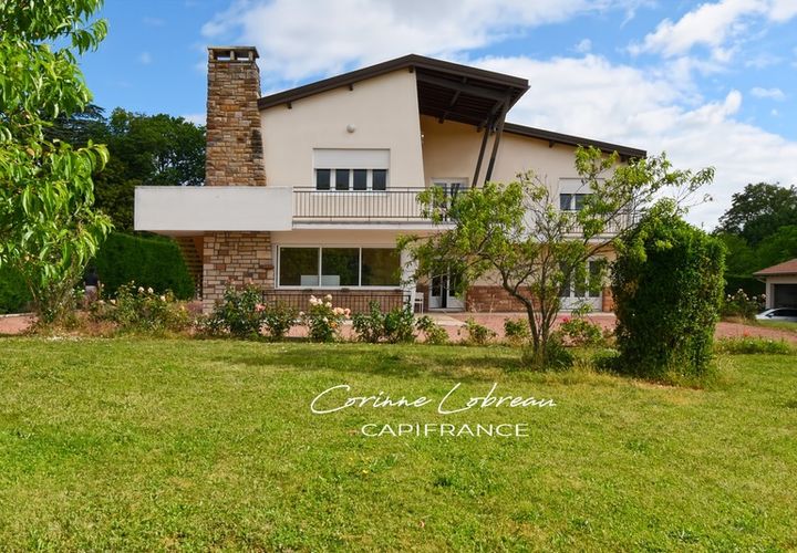 Villa a Charnay-les-Macon, Saone-et-Loire, Charnay-les-Macon - € 320.000 | Ref: 340931694794 - foto 1