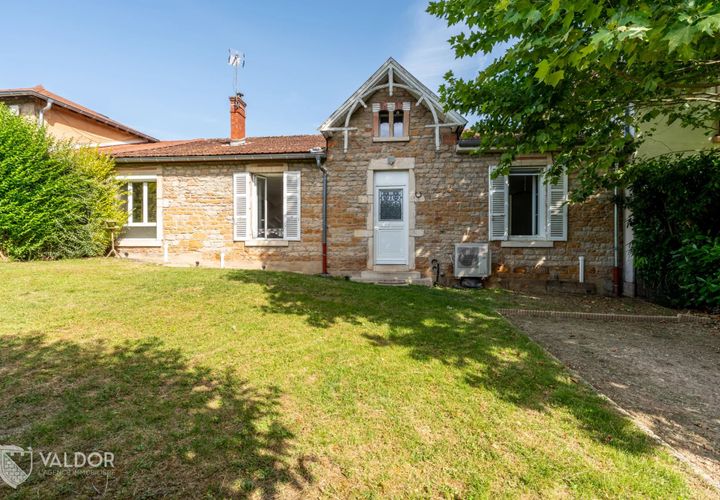 Masia a Macon, Saone-et-Loire, Macon - € 185.000 | Ref: 87094234 - foto 1