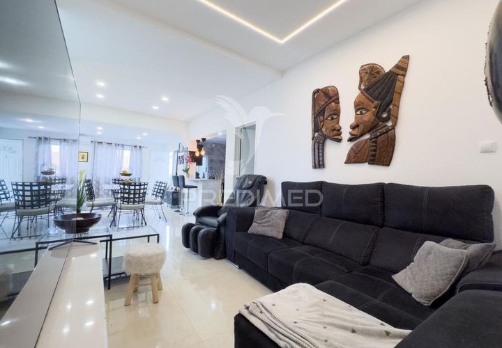 Stadthaus in Almada, Setubal, Almada - € 469.000 | Ref: 052872 - Foto 1