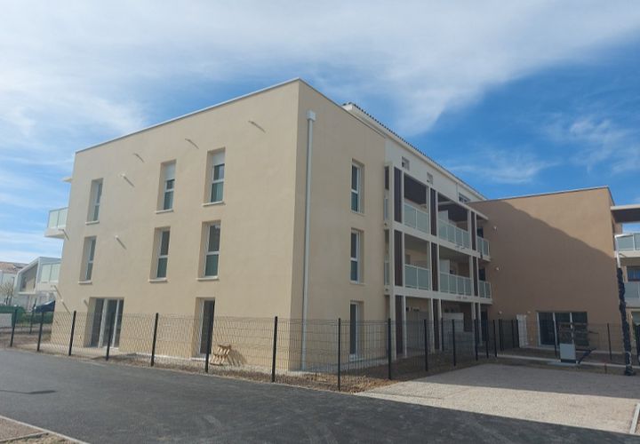 Apartament a Monteux, Vaucluse, Monteux - € 827/mes | Ref: SMA-080825-1169 - foto 1