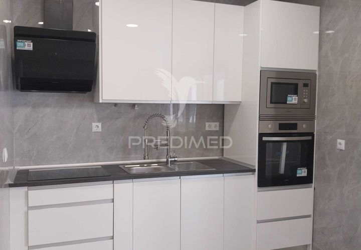 Lejlighed i Amadora, Lisbon, Amadora - € 255.000 | Ref: 061363 - foto 1