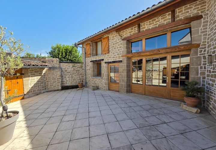 Villa i Chas, Puy-de-Dome, Chas - € 398 000 | Ref: 830035788582 - foto 1