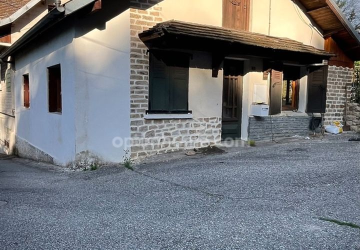 Villa em Anglefort, Ain, Anglefort - € 140.000 | Ref: 830036029242 - foto 1