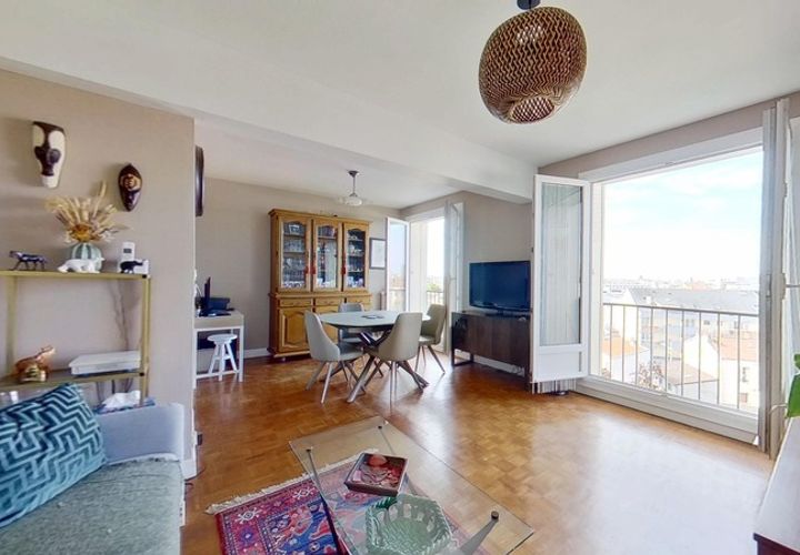 Lejlighed i Bagnolet, Seine-Saint-Denis, Bagnolet - € 300.000 | Ref: 830037416594 - foto 1