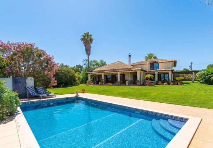 Villa a Carvoeiro, Faro, Carvoeiro - € 1.795.000 | Ref: W-02XOZW - foto 1