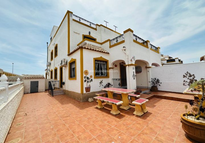 Villa i Orihuela, Alicante, Orihuela - € 179.000 | Ref: CW-76093 - foto 1