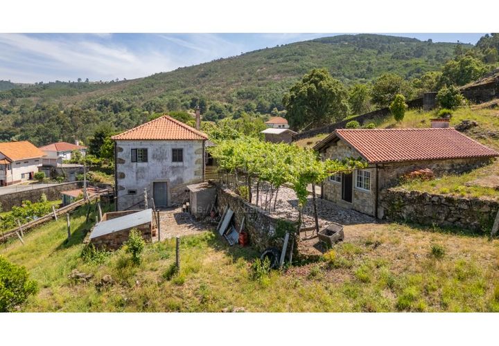 Farm i Venade e Azevedo, Viana do Castelo, Venade e Azevedo - € 265.000 | Ref: B3299 - foto 1
