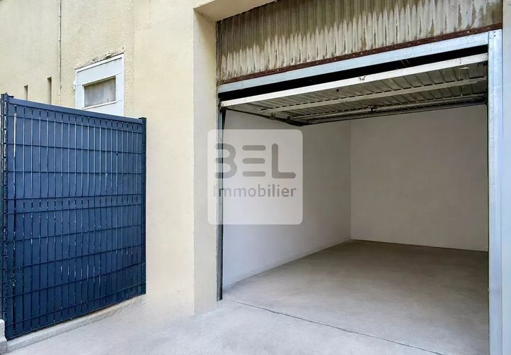Garage i Orange, Vaucluse, Orange - € 22.000 | Ref: 87114798 - foto 1