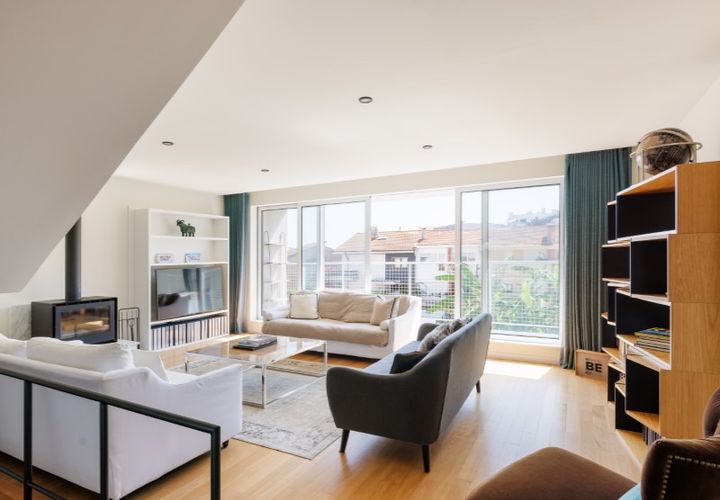 Villa a Porto, Porto, Porto - € 3.850/mes | Ref: SAV16447 - foto 1
