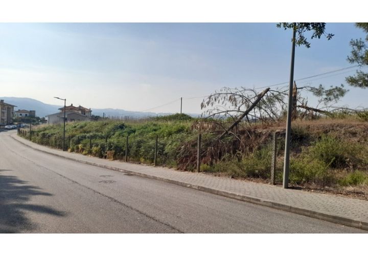 Helårsgrund i Amarante, Porto, Amarante - € 1.550.000 | Ref: MC09938 - foto 1