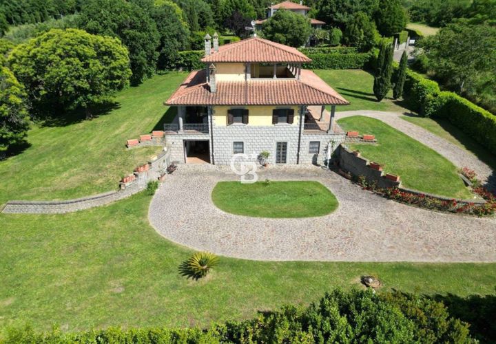 Villa i Viterbo, Viterbo, Viterbo - € 670.000 | Ref: CBI006-7-333108 - foto 1