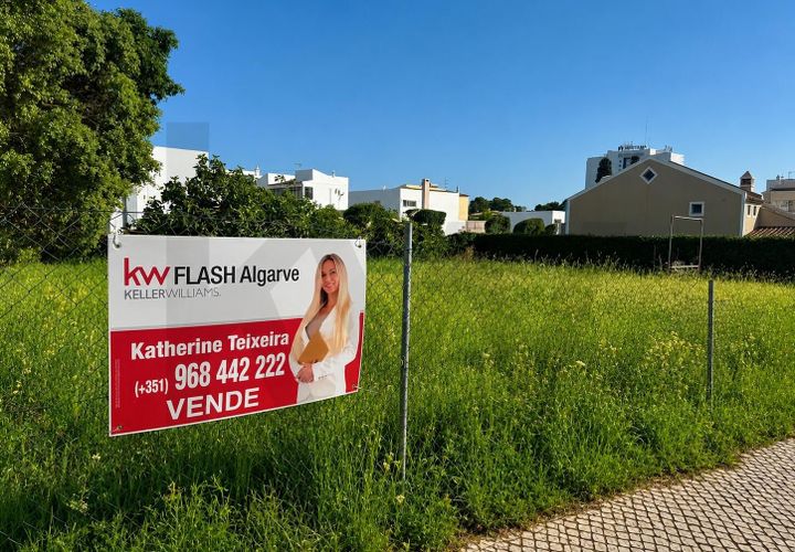 Helårsgrund i Alvor, Faro, Alvor - € 425.000 | Ref: KWPT-034834 - foto 1