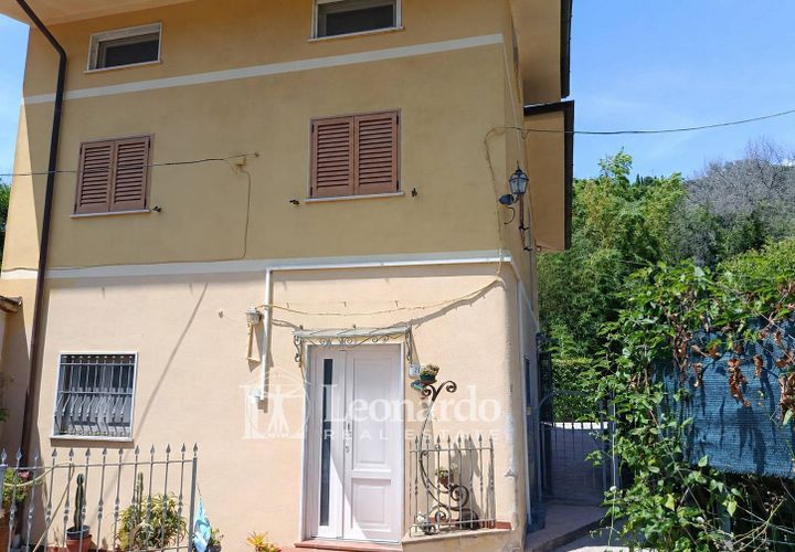 Villa i Massarosa, Lucca, Massarosa - € 320.000 | Ref: B895 - foto 1