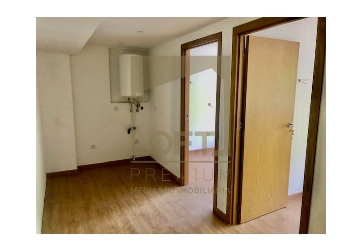 Lejlighed i Guimaraes, Braga, Guimaraes - € 200.000 | Ref: APA_1405 - foto 1
