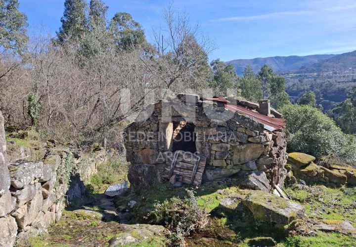 Helårsgrund i Arcos de Valdevez, Viana do Castelo, Arcos de Valdevez - € 25.000 | Ref: UNU.I.239.23362 - foto 1