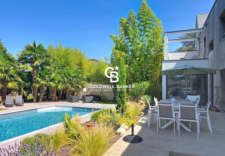 Villa a Fontenay-le-Comte, Vendee, Fontenay-le-Comte - € 587.000 | Ref: 0111AM - foto 1