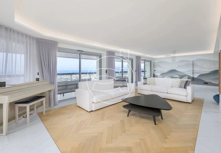 Lejlighed i Le Cannet, Alpes-Maritimes, Le Cannet - € 1.990.000 | Ref: DIC.19255 - foto 1