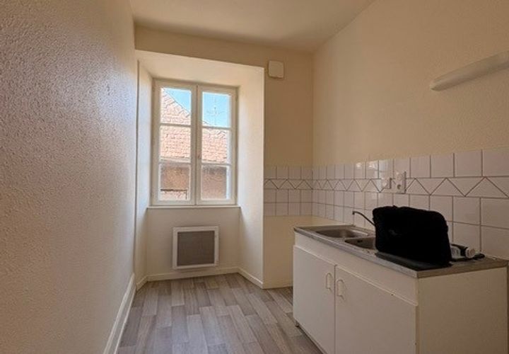 Apartament a Allassac, Correze, Allassac - € 401/mes | Ref: BRIV0032500056 - foto 1