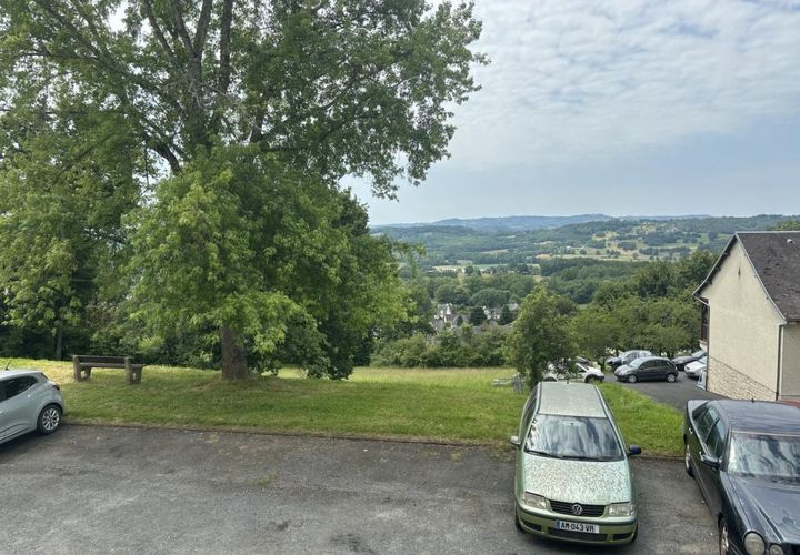 Apartament a Allassac, Correze, Allassac - € 641/mes | Ref: BRIV0008800003 - foto 1