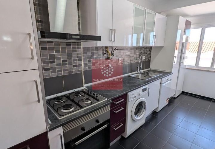 Lejlighed i Amadora, Lisbon, Amadora - € 330.000 | Ref: 701.001.129 - foto 1