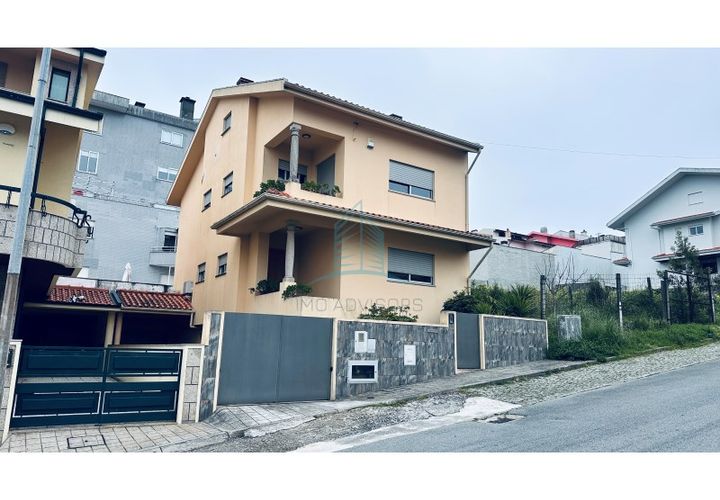 Rækkehus i Gondomar, Porto, Gondomar - € 420.000 | Ref: IMO_1049 - foto 1
