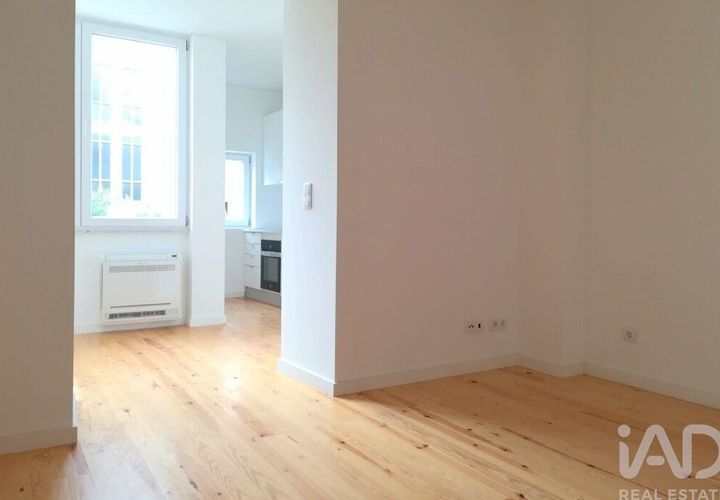 Apartament a Lisbon, Lisbon, Lisbon - € 1.500/mes | Ref: 165320 - foto 1