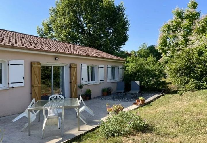 Bungalow i Rochechouart, Haute-Vienne, Rochechouart - € 199.800 | Ref: BVI86081 - foto 1