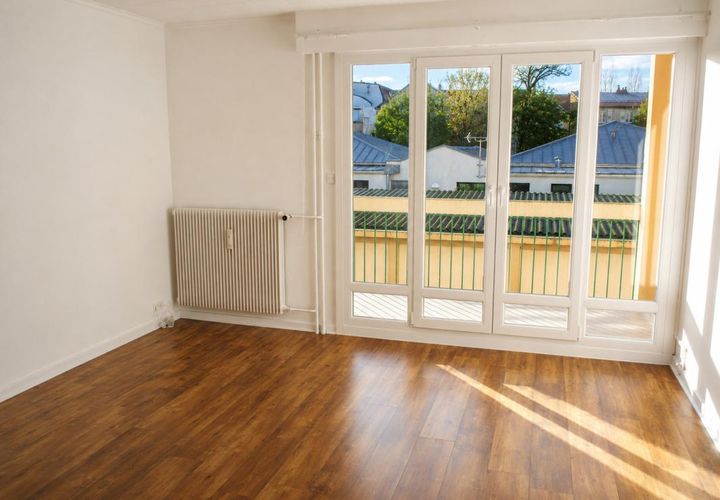 Lejlighed i Vesoul, Haute-Saone, Vesoul - € 119.000 | Ref: 2974 - foto 1