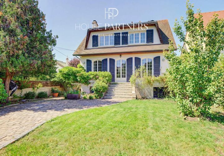 Villa a Chatou, Yvelines, Chatou - € 3.370/mes | Ref: HPG_55 - foto 1
