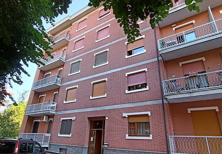 Apartament a Asti, Asti, Asti - € 400/mes | Ref: 14889 - foto 1