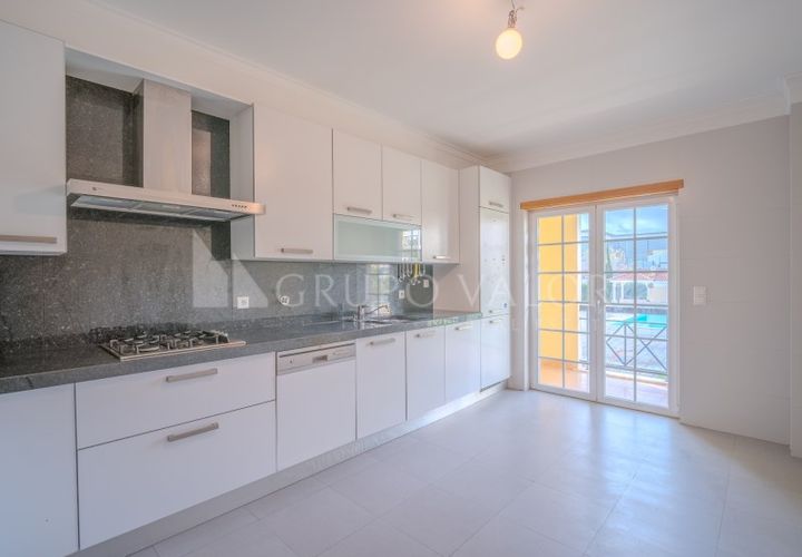 Apartament a Sintra, Lisbon, Sintra - € 3.400/mes | Ref: 020061074 - foto 1