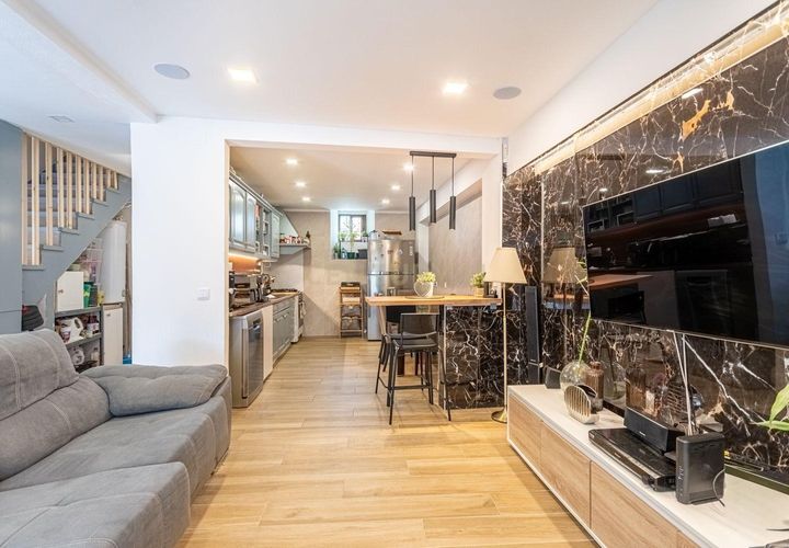 Villa i Camarate, Lisbon, Camarate - € 399.000 | Ref: C0183-01397 - foto 1