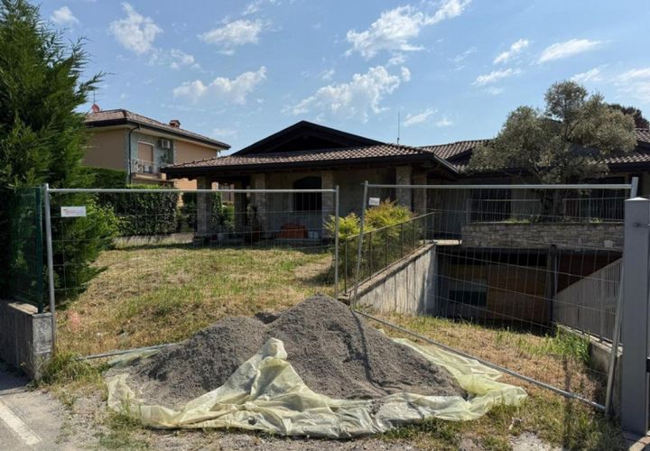 Villa i Calusco d'Adda, Bergamo, Calusco d'Adda - € 258.696 | Ref: 2639524 - foto 1