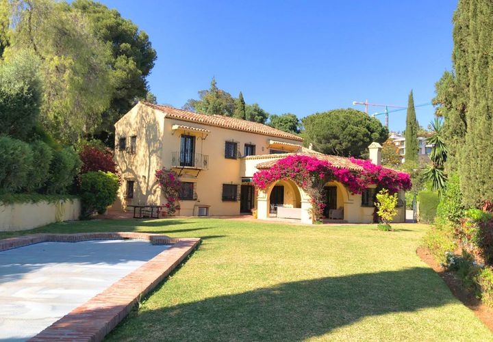 Villa i Benahavis, Malaga, Benahavis - € 1.650.000 | Ref: EF-BD2437 - foto 1