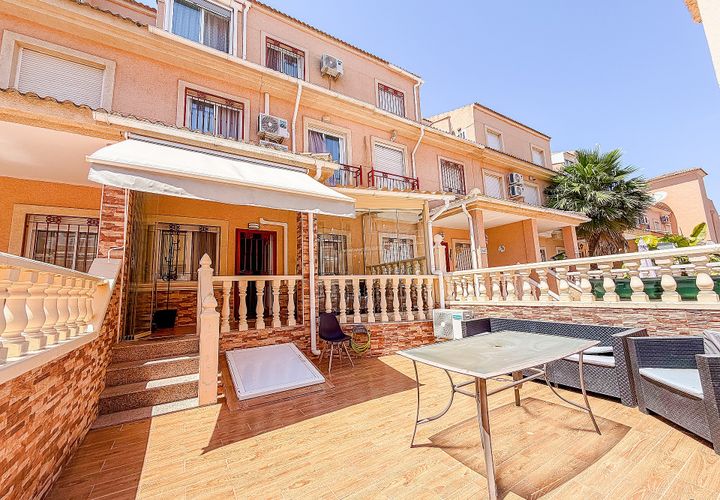 Rækkehus i Orihuela, Alicante, Orihuela - € 283.000 | Ref: SB22008 - foto 1