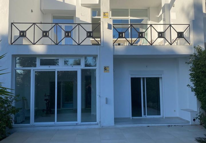 Villa i Benahavis, Malaga, Benahavis - € 945.000 | Ref: EF-RR2449-SR - foto 1
