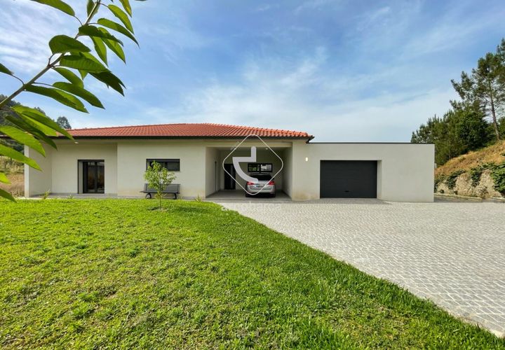 Byhus i Arcos de Valdevez, Viana do Castelo, Arcos de Valdevez - € 580.000 | Ref: AV6760 - foto 1