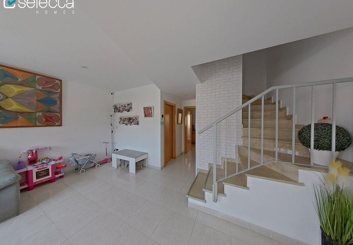 Bungalow i Sagra, Alicante, Sagra - € 225.000 | Ref: 5-51-15947 - foto 1