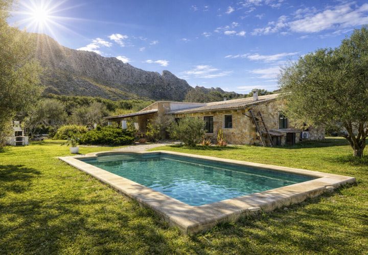 Landejendom i Port De Pollenca, Mallorca, Port De Pollenca - € 1.275.000 | Ref: SH-1848 - foto 1